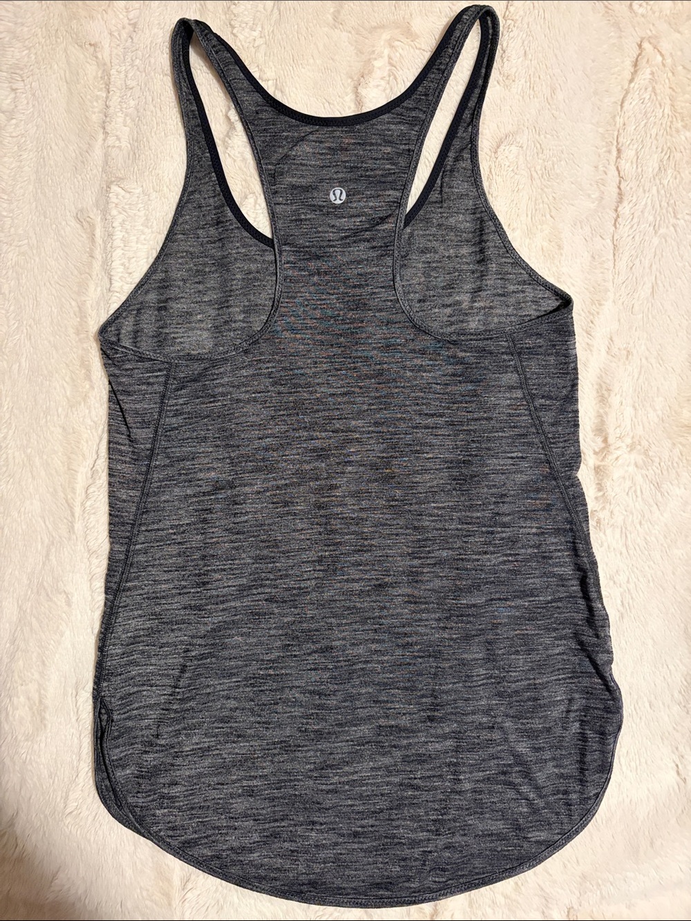 NWOT lululemon athletica Heathered Charcoal Racerback Tank Sz L - Picture 2 of 2